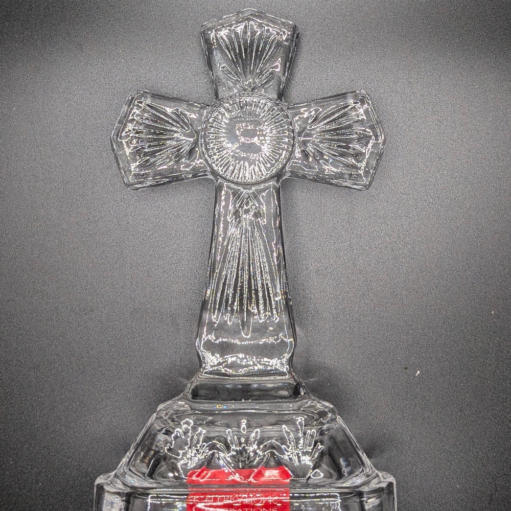 Mikasa Radiant Crystal Glass Art Cross with Textured Design